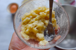 香蕉吐司的做法步骤：2