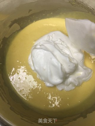 十寸戚风蛋糕的做法步骤：7