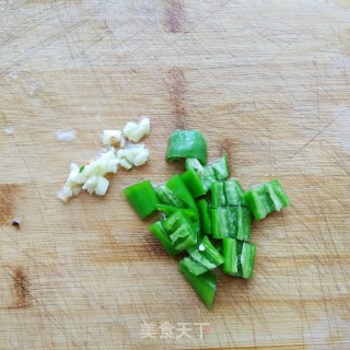 炒冬瓜的做法步骤：2
