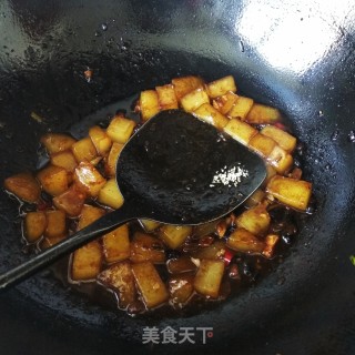 豆瓣酱炒凉粉的做法步骤：5