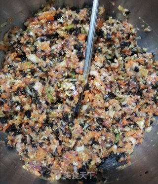营养又美味的三色水饺的做法步骤：2