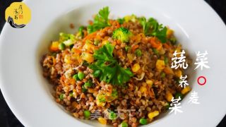 鲜蔬荞麦菜做的好，都没荤菜什么事儿了！的做法步骤：6