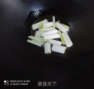 蟹黄葱烧豆腐的做法步骤：4
