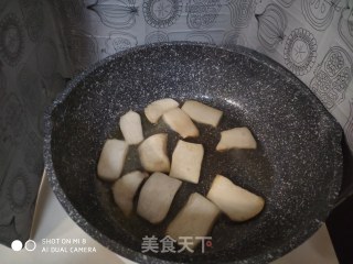 低脂少油煎杏鲍菇的做法步骤：2
