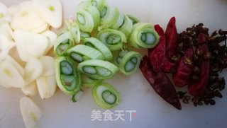 小炒脆藕片的做法步骤：2