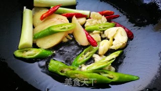 红烧带鱼的做法步骤：5