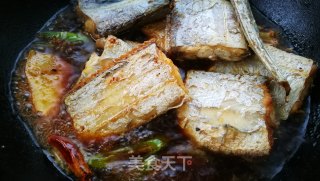 红烧带鱼的做法步骤：9