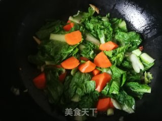 胡萝卜小白菜炖豆腐的做法步骤：7