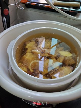 姬松茸炖鸡的做法步骤：4