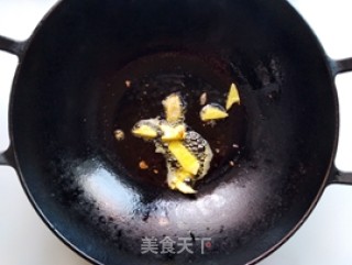 马齿苋干烧肉的做法步骤：6