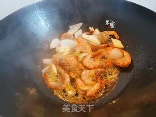鲜虾炒萝卜的做法步骤：4