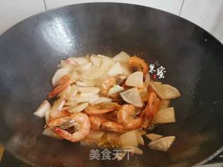 鲜虾炒萝卜的做法步骤：6