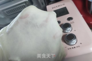 日式香浓炼乳面包的做法步骤：4