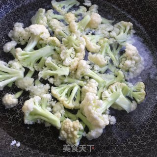 蒜香菜花的做法步骤：2