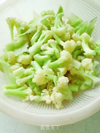 花椰菜炒肉的做法步骤：4
