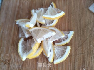 柠檬凉拌白萝卜的做法步骤：2