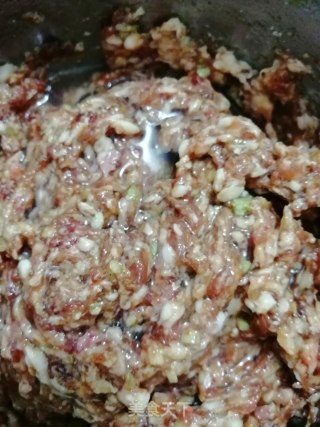 云吞的做法步骤：2