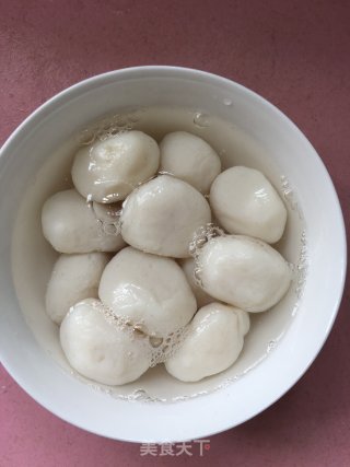 萝卜鱼圆汤的做法步骤：2