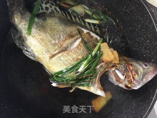 红烧桂鱼的做法步骤：8