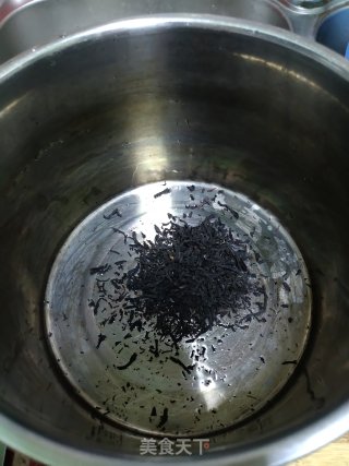 家庭版冰红茶的做法步骤：1