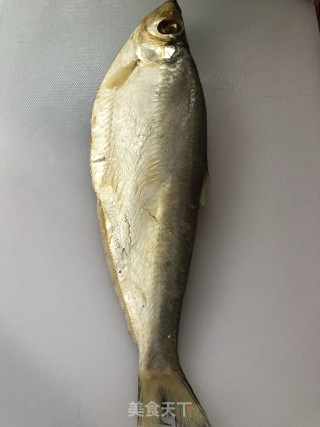煎鱼的做法步骤：1
