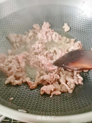 小炒牛肉的做法步骤：4