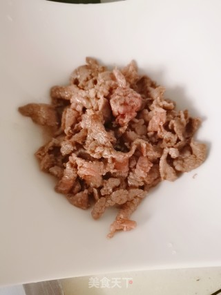 小炒牛肉的做法步骤：5