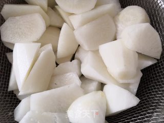 牛尾萝卜汤的做法步骤：7