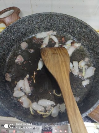 豇豆炒肉丝的做法步骤：3