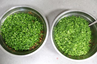 韭菜茴香双馅饺子的做法步骤：5
