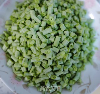肉末豇豆角的做法步骤：1