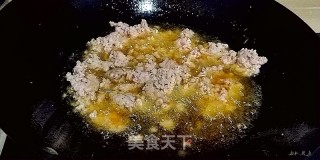 蘑菇肉酱的做法步骤：2
