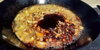 蘑菇肉酱的做法步骤：6