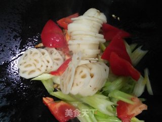 炒素菜鲜的做法步骤：4