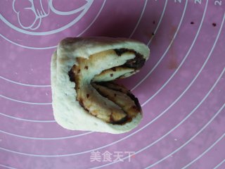 枣泥猪角形状馒头的做法步骤：9