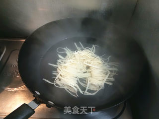 生拌紫甘蓝的做法步骤：3
