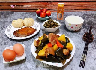 猪肘炖时蔬的做法步骤：15
