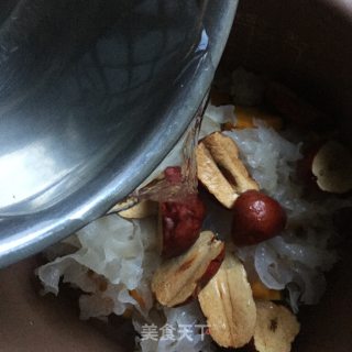 南瓜银耳糖水的做法步骤：5