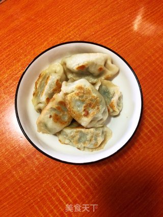 煎饺子的做法步骤：3