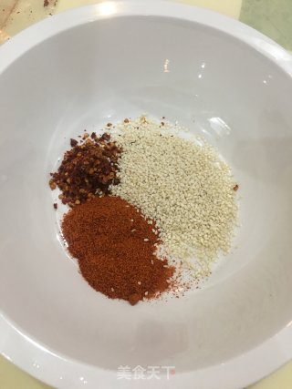 自制辣椒油的做法步骤：1