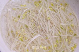 韩式拌饭的做法步骤：2