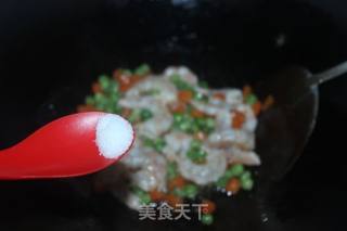 #萝卜#胡萝卜青豆炒虾仁的做法步骤：7