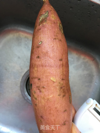 三色果干红薯卷的做法步骤：2