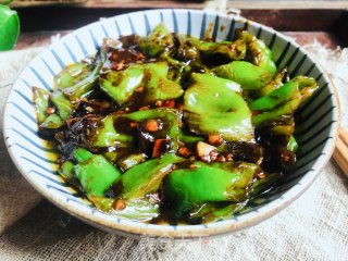 史上最好吃的虎皮青椒，超下饭，专治没胃口的做法步骤：11