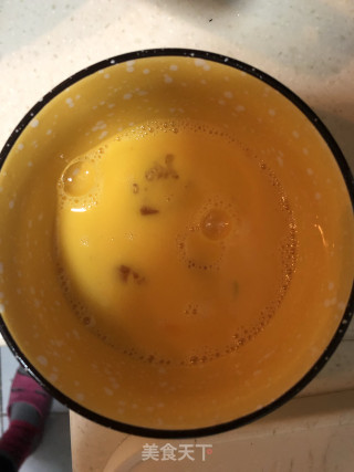 苦瓜炒鸡蛋的做法步骤：2