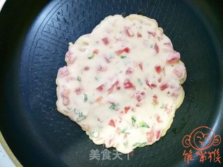 西红柿鸡蛋饼的做法步骤：4