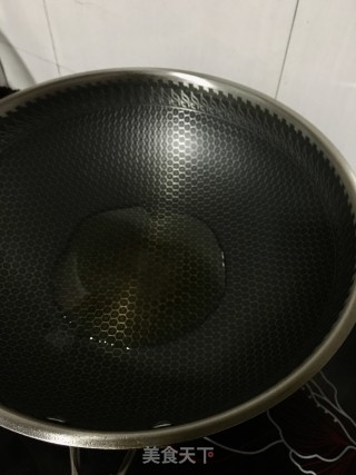 “萝卜”烧肉萝卜炖豆腐的做法步骤：3