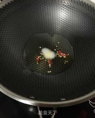 “萝卜”烧肉萝卜炖豆腐的做法步骤：4