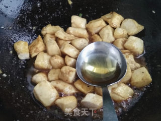 核桃鸡丁的做法步骤：10
