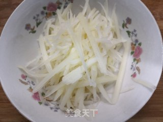三味藕丝蛋饼的做法步骤：3